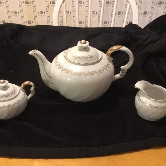 Other - Lefton tea set
